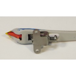 PAJARO DE PLASTICO ALAS PINTADAS